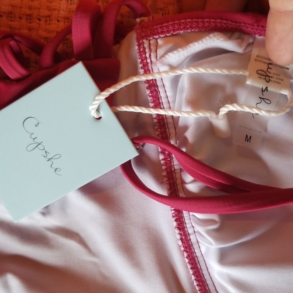 Cupshe One Piece Swimming Suit - Picture 5 of 5